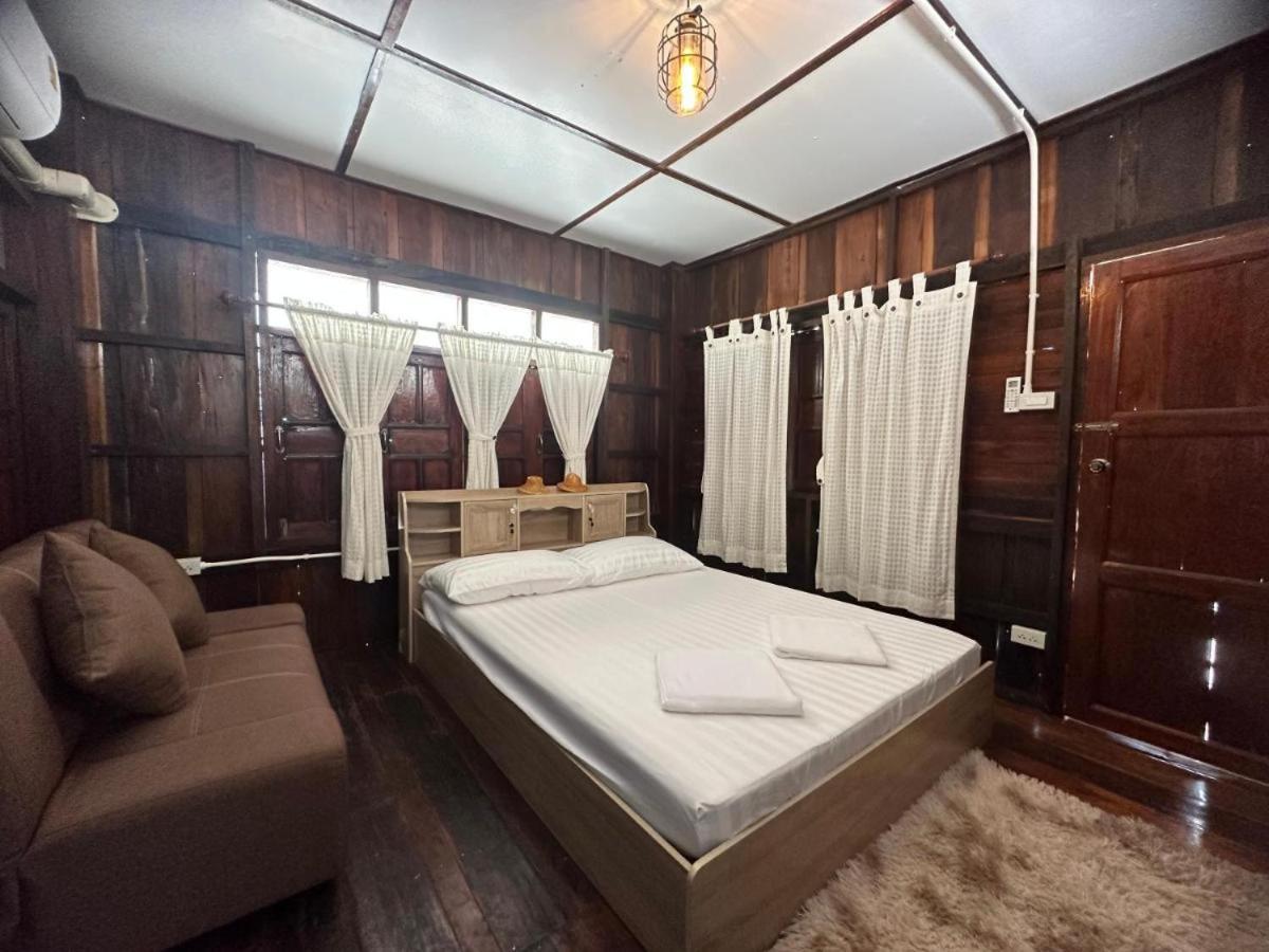 ม่วนใจ๋ปันสุข โฮมสเตย์แอนคาเฟ่ Muanjai Punsuk Homestay And Cafe Chom Thong Ngoại thất bức ảnh