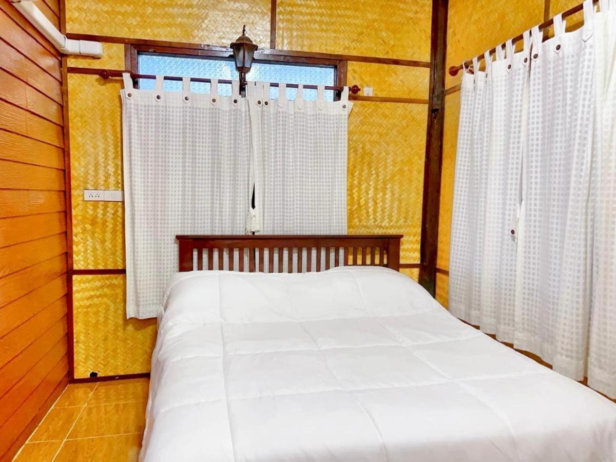 ม่วนใจ๋ปันสุข โฮมสเตย์แอนคาเฟ่ Muanjai Punsuk Homestay And Cafe Chom Thong Ngoại thất bức ảnh