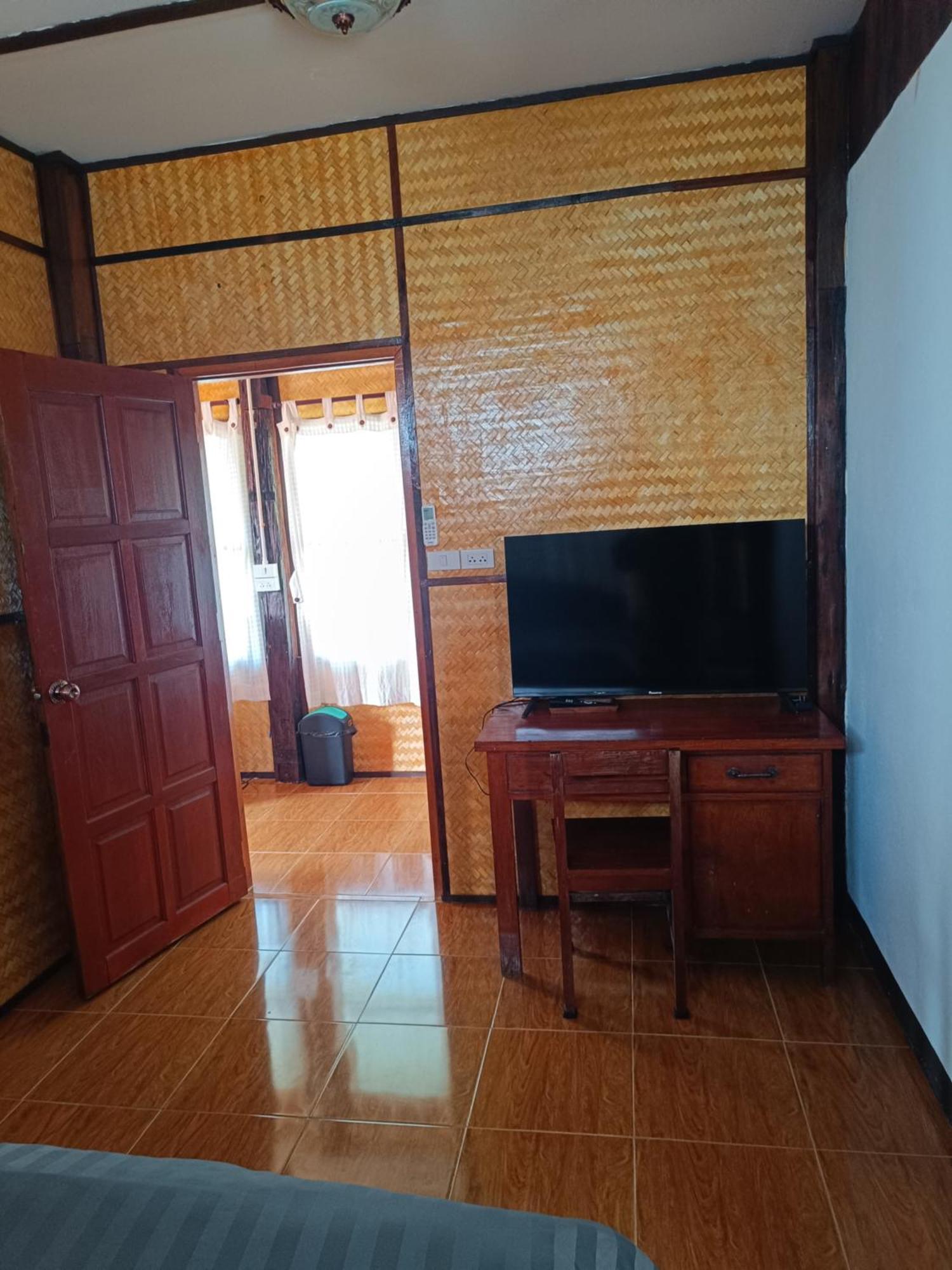 ม่วนใจ๋ปันสุข โฮมสเตย์แอนคาเฟ่ Muanjai Punsuk Homestay And Cafe Chom Thong Ngoại thất bức ảnh